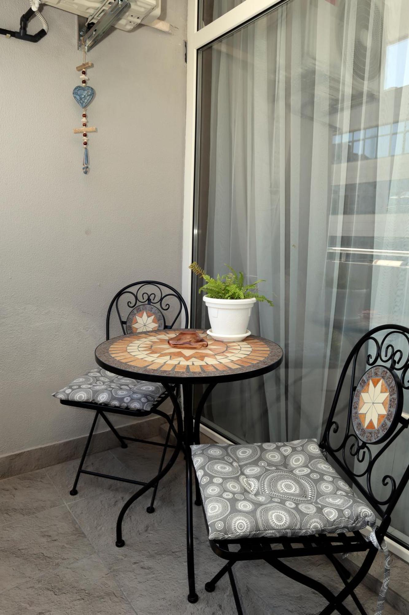 Studios Near To Burgas Free University Exterior foto